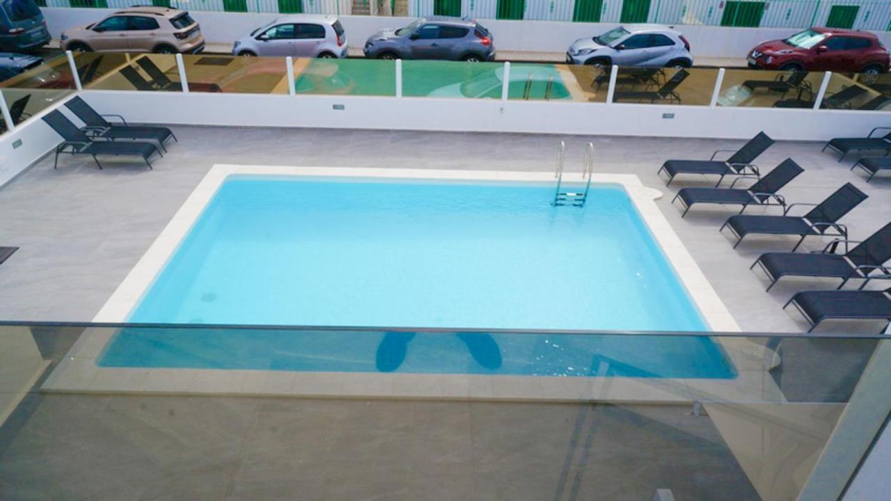 Rociega 35 Apartment 8, 100 Meters To Sea Front Puerto del Carmen  Kültér fotó